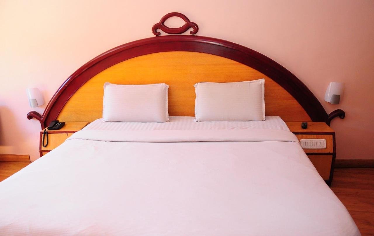 Hotel Venus 乌提 外观 照片