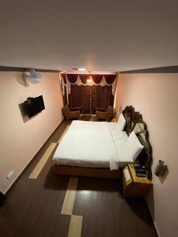 Hotel Venus 乌提 外观 照片