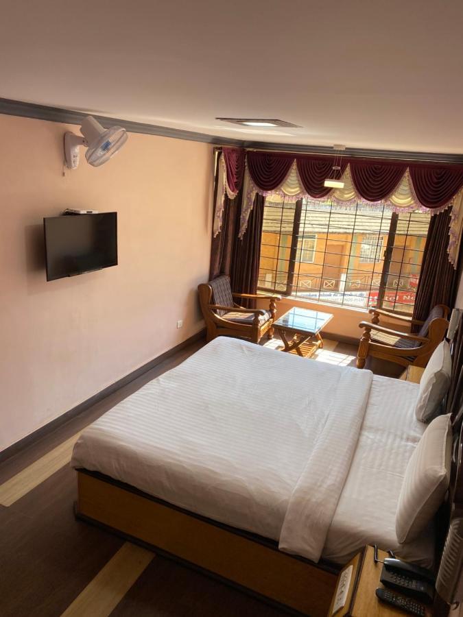 Hotel Venus 乌提 外观 照片